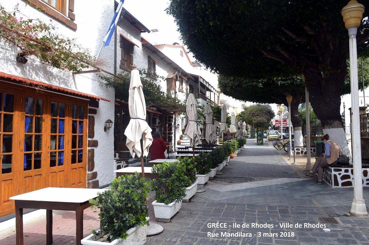 182- Rhodes ville et port d'honneur.JPG